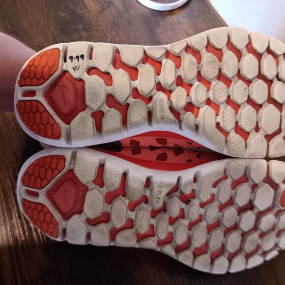 Nike Flex 2015 Run Coral Orange Running Shoes – Women’s Size 8 - Picture 7 of 8
